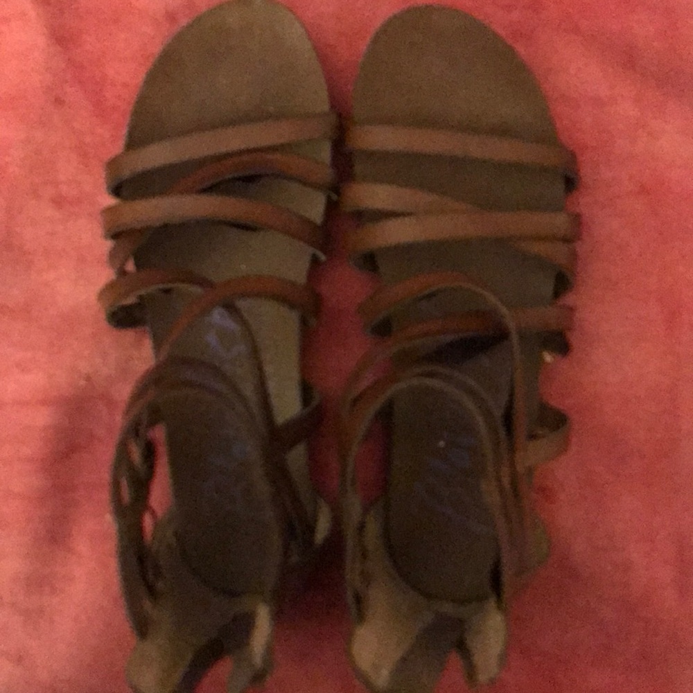 Ankle gladiators